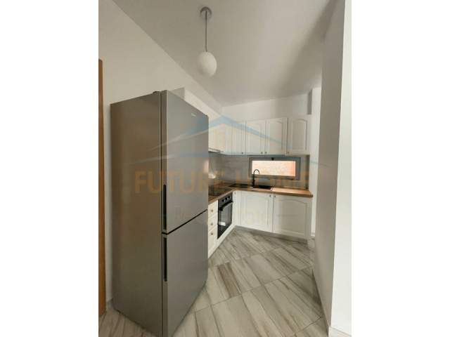 Durres, Jepet me qera apartament 85 m² 400 Euro (Ish Urt ,Durrës)