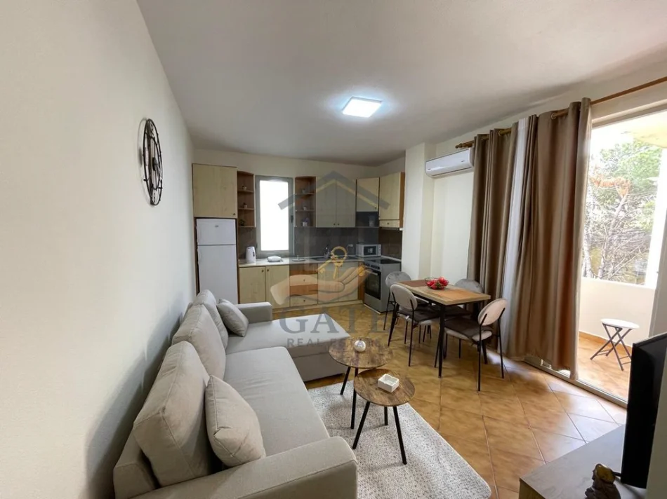 Durres, shitet apartament 1+1+Ballkon Kati 4, 43 m² 100.000 € (Shkembi i Kavajes)