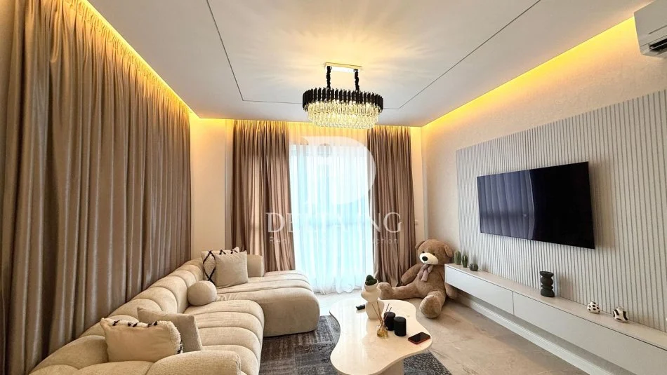 Tirane, jepet me qera 3+1 Kati 8, 131 m² 1.450 € (Don Bosko)