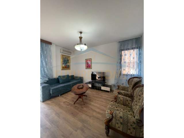 Durres, jepet me qera apartament 1+1 Kati 2, 60 m² 350 Euro (Vollga, Durrës)
