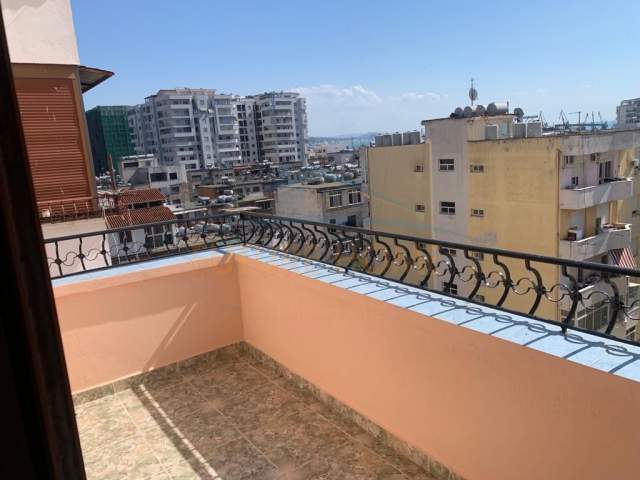 Durres, jepet me qera apartament 2+1 Kati 6, 117 m² 350 Euro (Markata, Durres)
