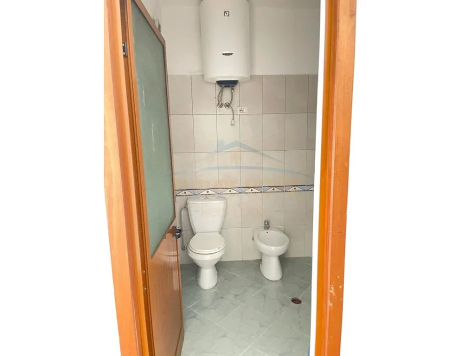 Durres, shitet apartament 2+1+Ballkon Kati 2, 105 m² 94.500 € (plazh)