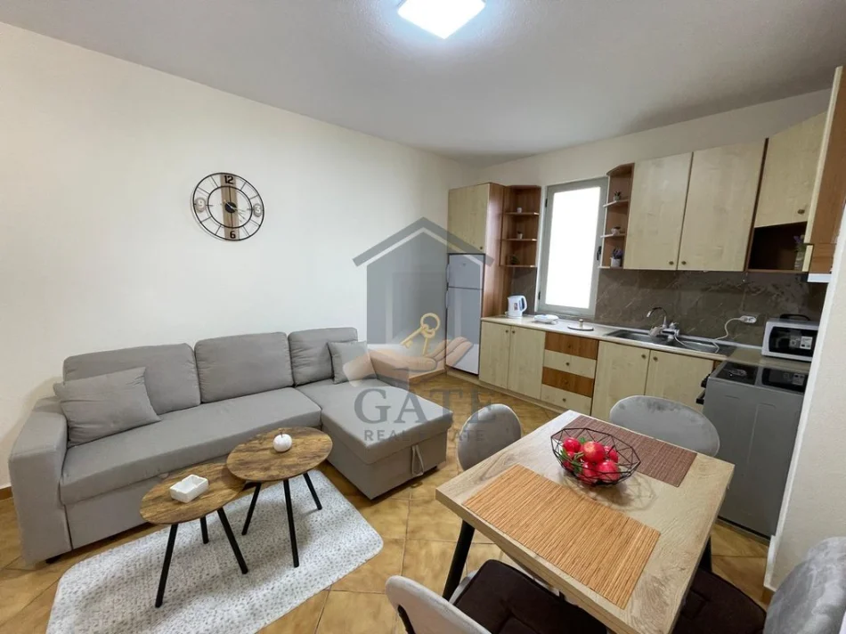 Durres, shitet apartament 1+1+Ballkon Kati 4, 43 m² 100.000 € (Shkembi i Kavajes)