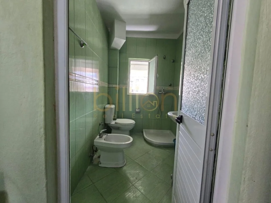 Tirane, jepet me qera apartament 1+1 Kati 4, 64 m² 350 € (Rruga NJazi Meka, Allias, Tirana, Albania)