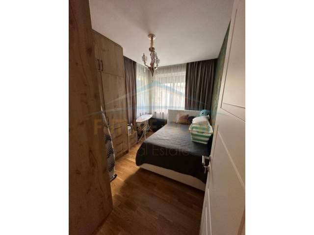 Tirane, shitet apartament Kati 2, 130 m² 320.000 Euro (Rruga e Elbasanit)