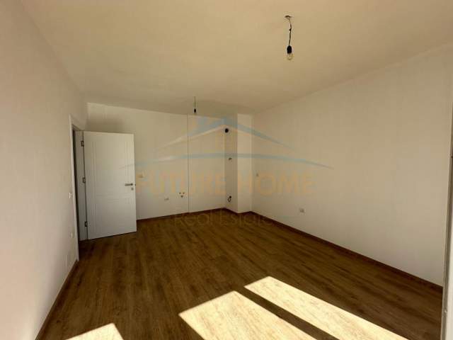 Tirane, shitet apartament Kati 6, 94 m² 131.180 Euro (Don Bosko)