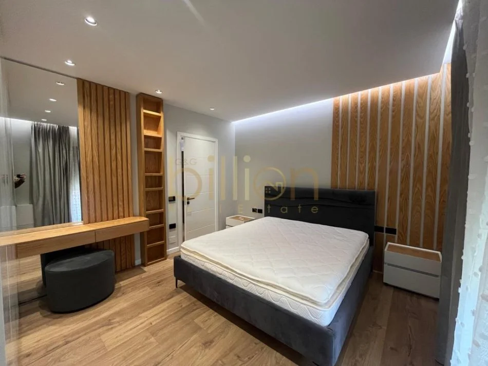 Tirane, jepet me qera apartament 2+1 Kati 2, 119 m² 800 € (Astiri, Tirana, Albania)