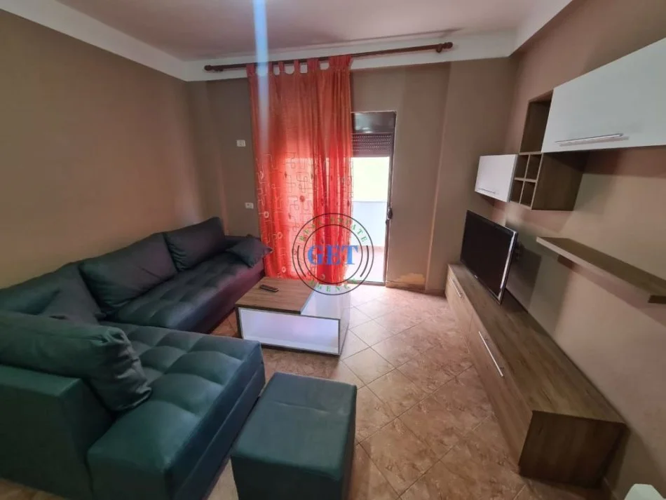 Durres, jepet me qera apartament 2+1+Ballkon Kati 2, 68 m² 350 € (Plazh Iliria)