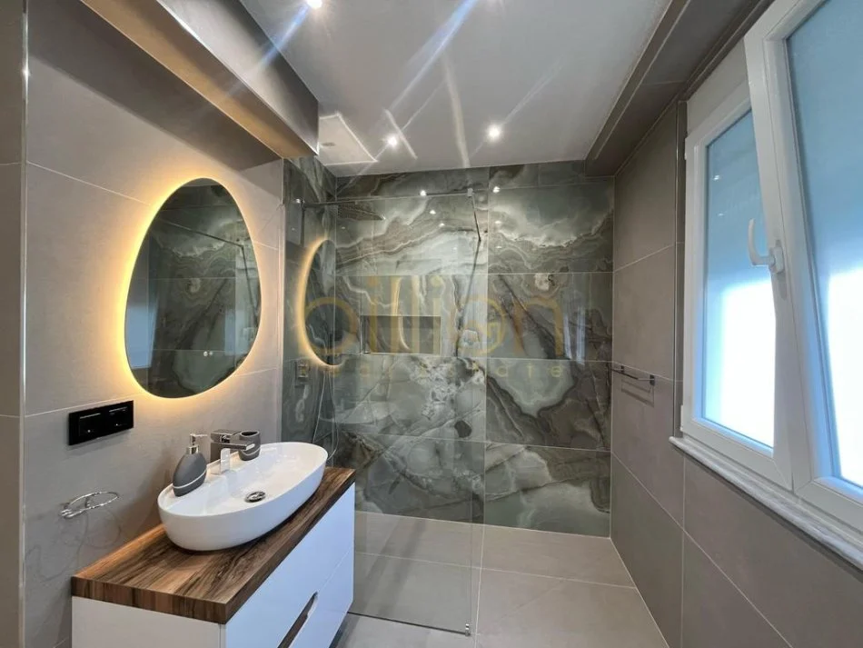 Tirane, jepet me qera apartament 2+1 Kati 3, 100 m² (ish Ekspozita, Tirana, Albania)