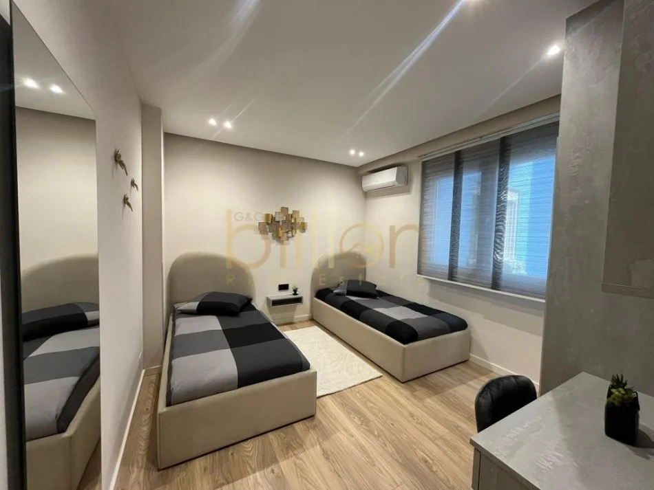 Tirane, jepet me qera apartament 2+1 Kati 3, 100 m² (ish Ekspozita, Tirana, Albania)