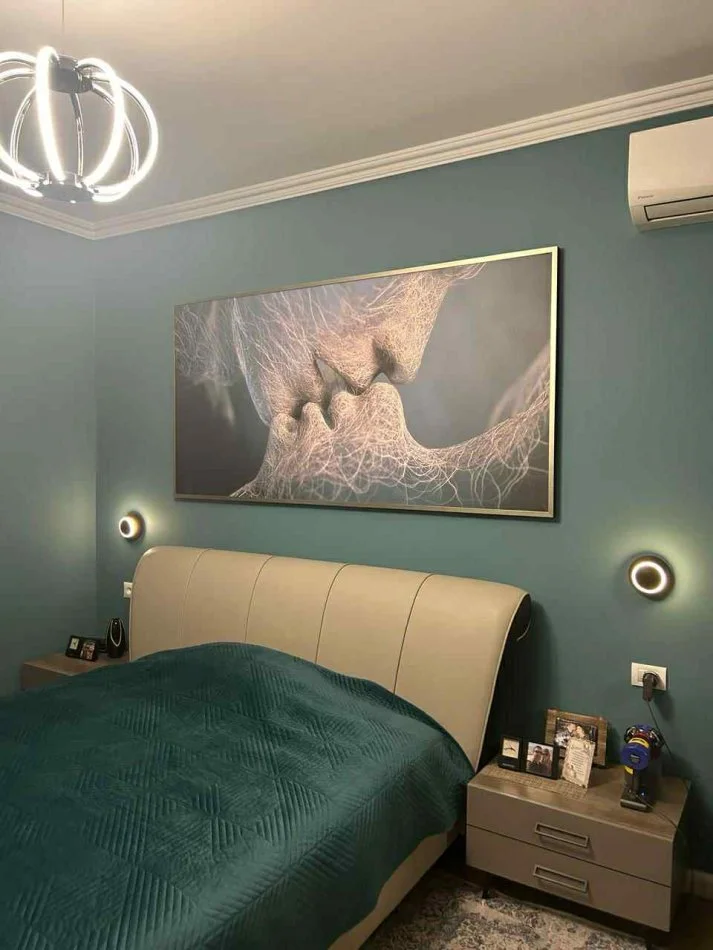 Tirane, jepet me qera apartament 2+1+Ballkon Kati 5, 90 m² 550 € (YZBERISHT AFER UNIKUT)