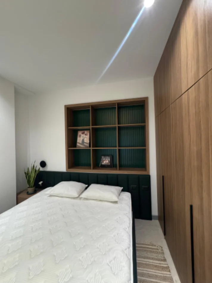 Tirane, jepet me qera apartament 1+1 Kati 1, 70 m² 600 € (Ambasada Amerikane)