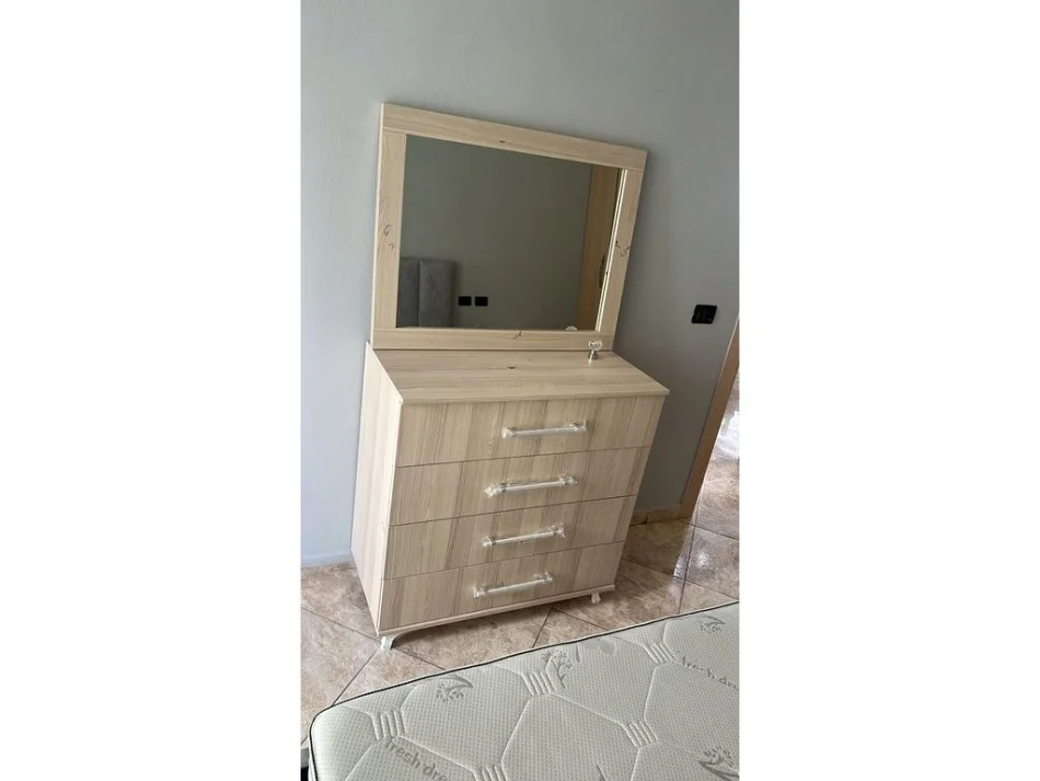 Tirane, jepet me qera apartament 2+1+Ballkon Kati 6, 80 m² 400 € (Astir)