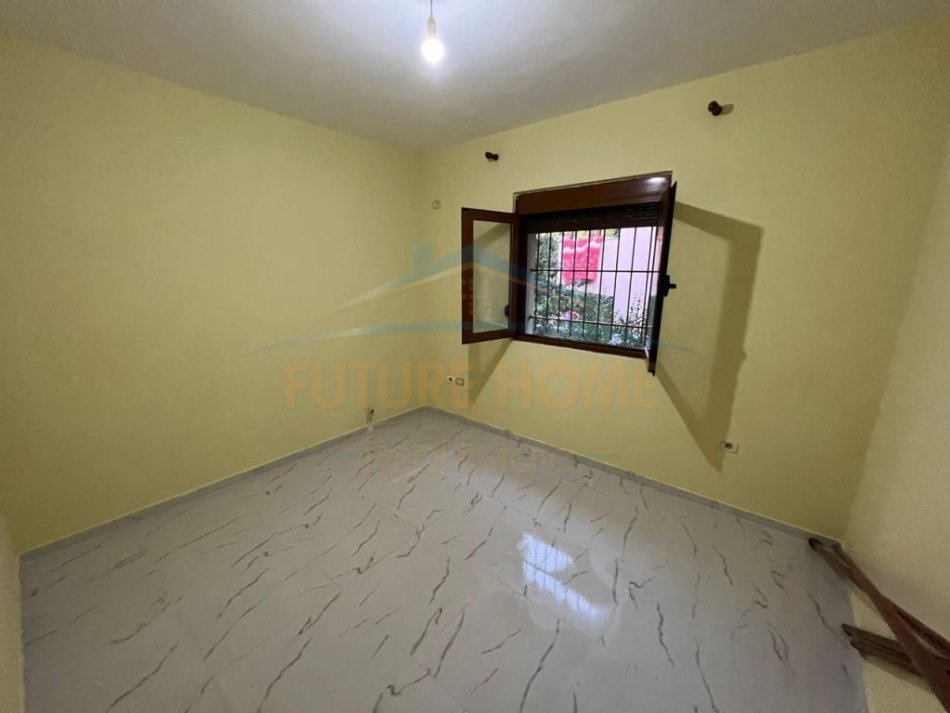 shitet shtepi 3+1+Ballkon Kati 2, 500 m² 350.000 € (ALI DEMI)