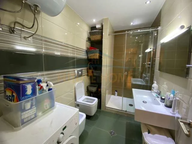 Tirane, shitet apartament 2+1 Kati 3, 96 m² 198.000 Euro (LIQENI THATE)