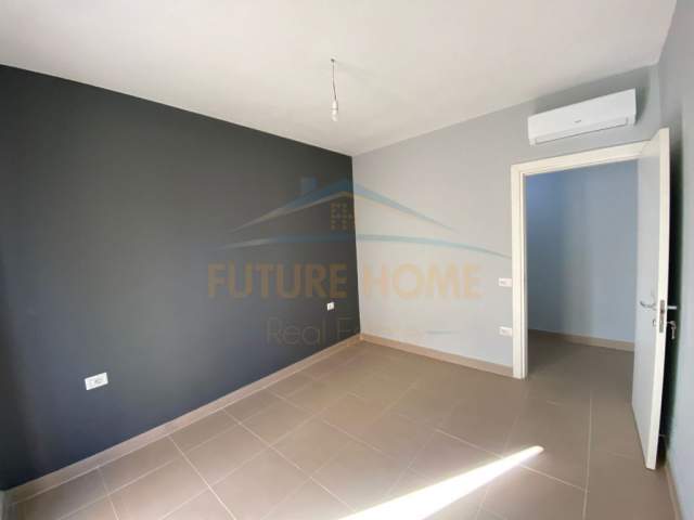 Tirane, jepet me qera apartament 1+1+BLK Kati 3, 63 m² 550 Euro (21 dhjetori)