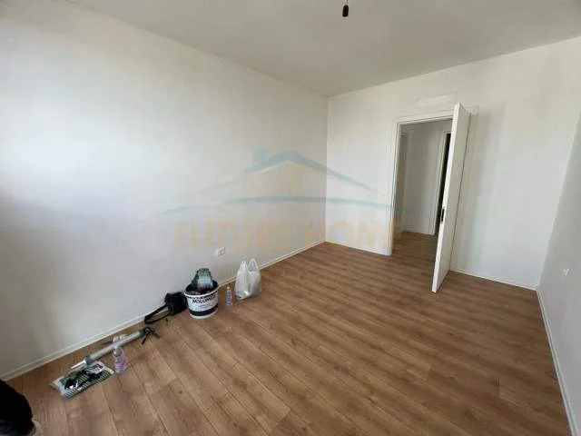 Tirane, shitet apartament 2+1 Kati 10, 117 m² 194.000 Euro (RRUGA E DIBRES)