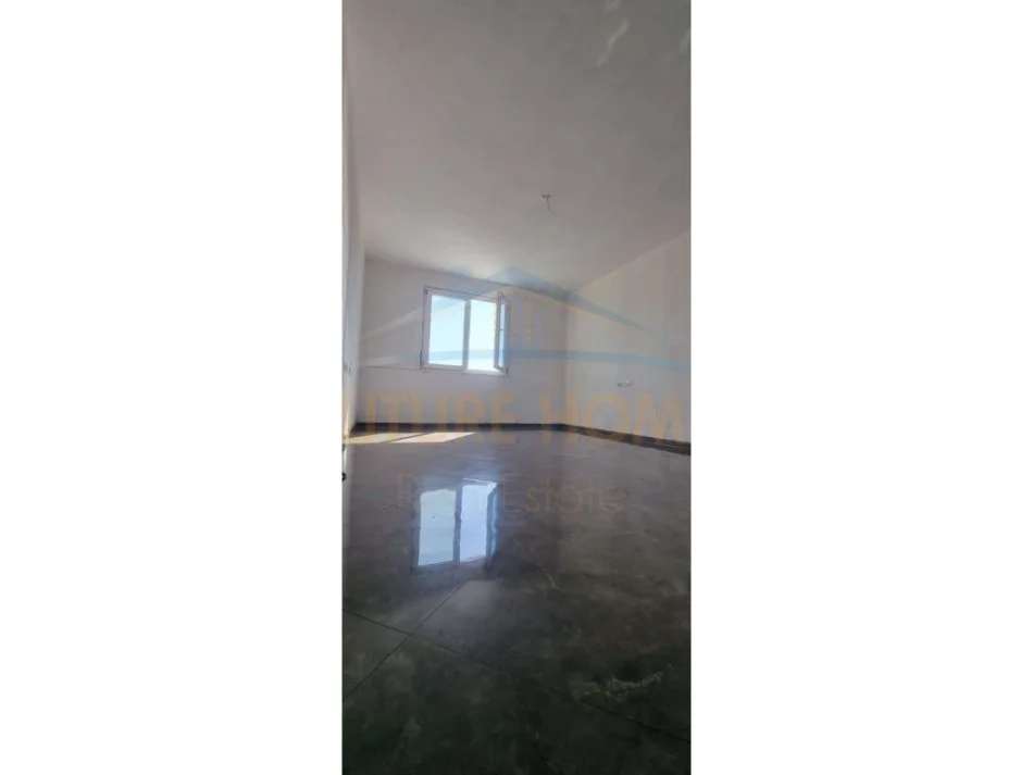 Durres, shitet apartament 3+1 Kati 4, 117 m² 98.000 € (Shkozet,Durres)