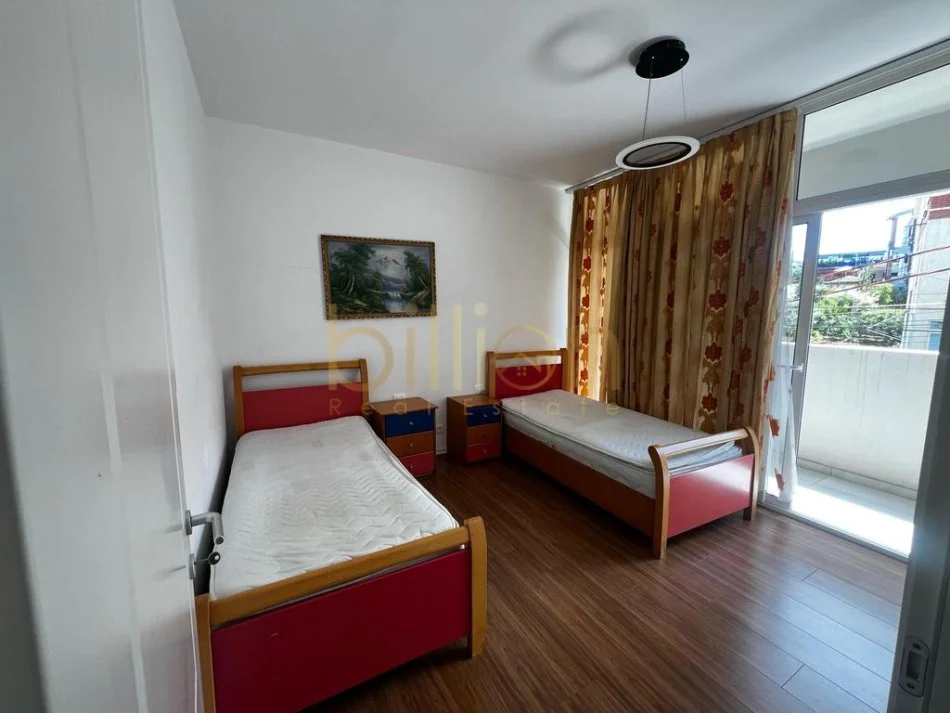 Tirane, jepet me qera apartament 2+1 Kati 2, 89 m² 600 € (RR RAMAZAN ZASKOCI, Tirana, Albania)