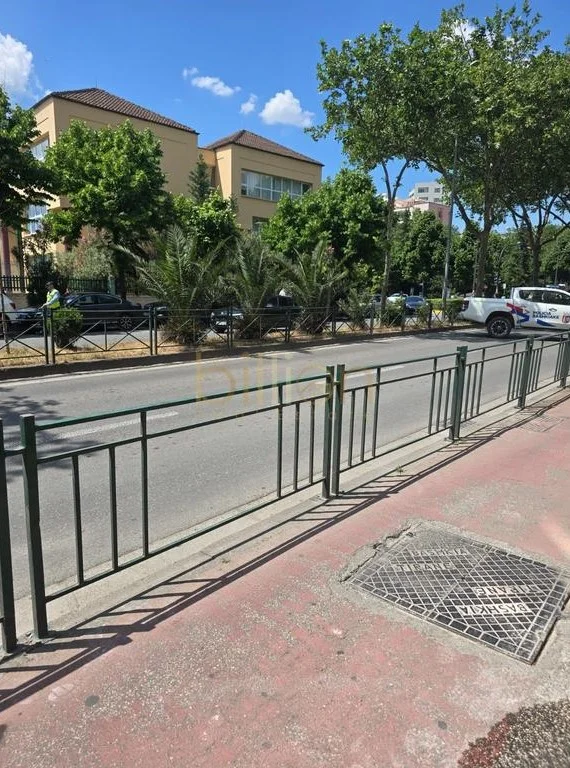 Tirane, shitet ambjent biznesi , 130 m² 470.000 € (Vasil Shanto)