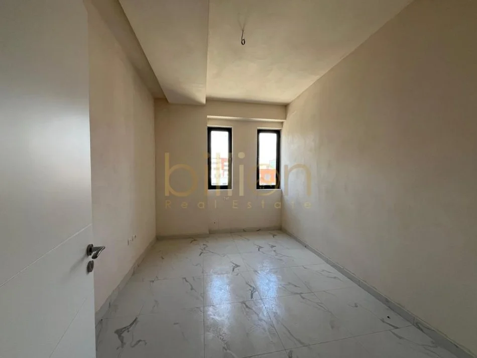 Tirane, jepet me qera apartament 2+1+Ballkon Kati 6, 85 m² 400 € (Astir)