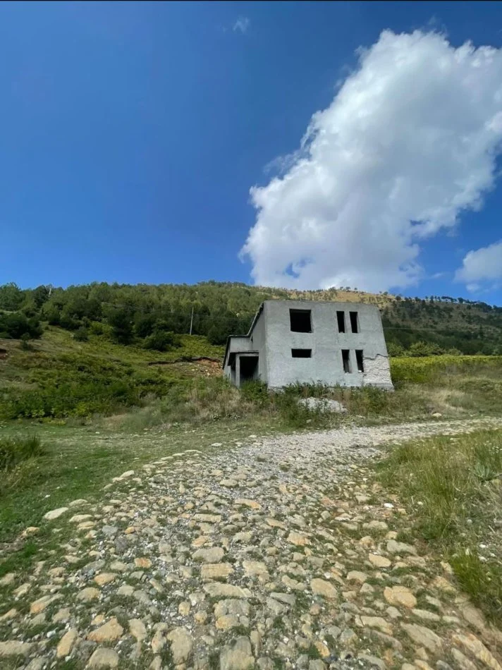 Kruje, shes ambjent biznesi , 60.000 € 