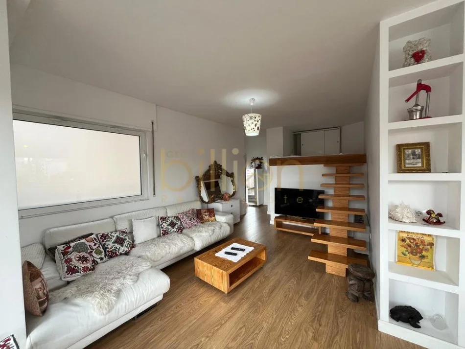 jepet me qera , 140 m² 1.300 € (Myslym Shyri)