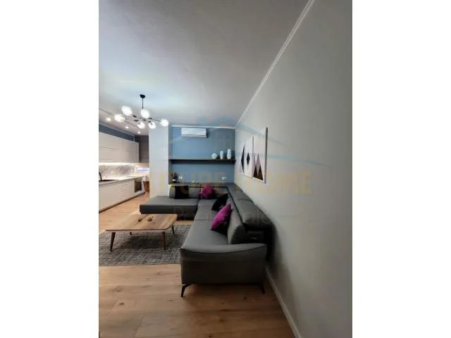 Tirane, shitet apartament 1+1+BLK Kati 2, 66 m² 162.000 Euro (rruga fortuzi)