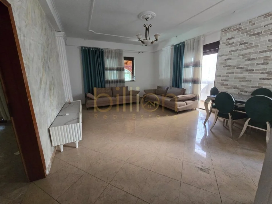 Tirane, shitet ,laprake, 225 m² 240.000 €