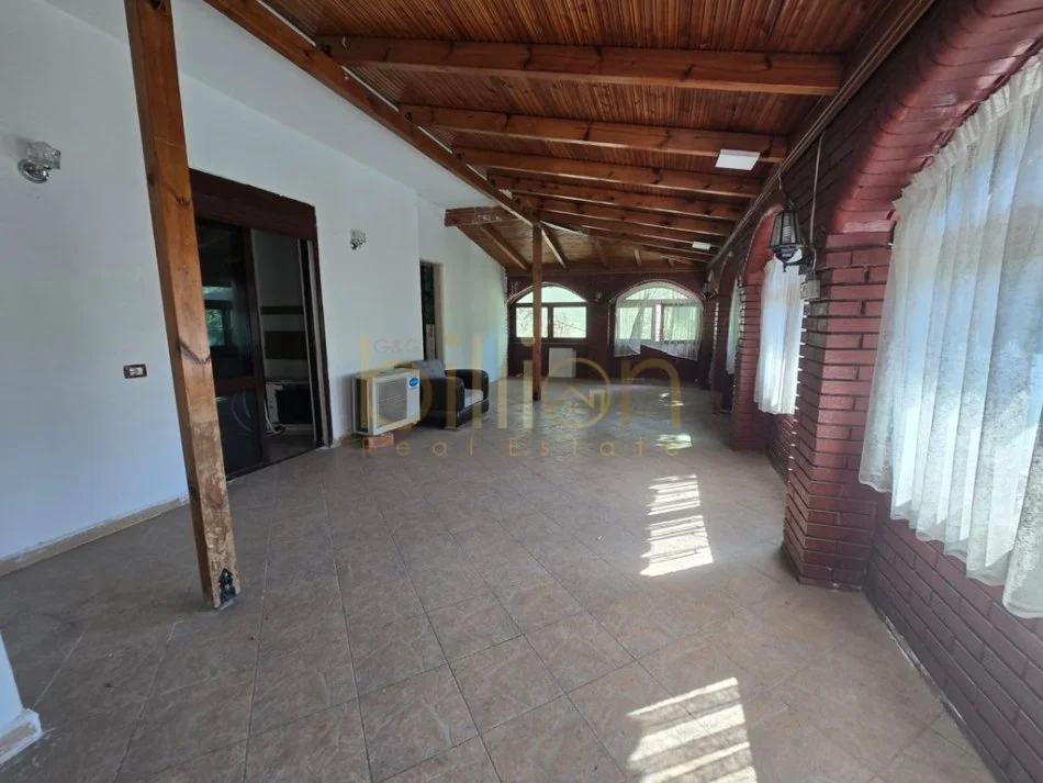 Tirane, shitet ,laprake, 225 m² 240.000 €