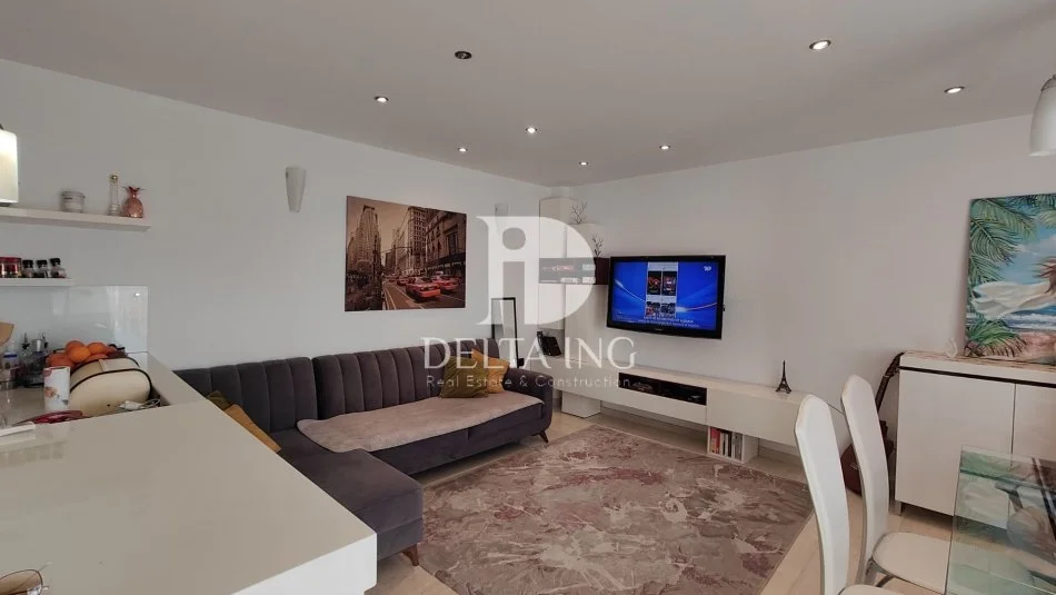 Tirane, jepet me qera apartament 2+1 Kati 9, 90 m² 750 € (Myslym Shyri)