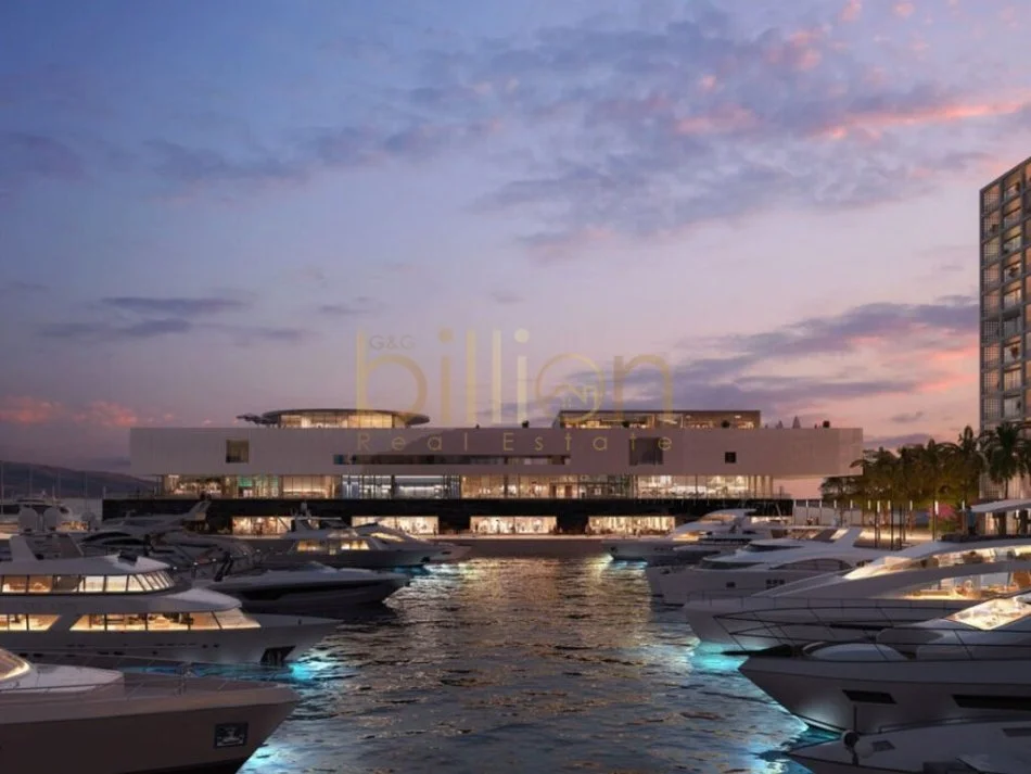 Vlore, shitet , (Vlora Marina)