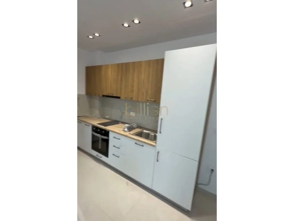 shitet 1+1 , 45 m² 55.000 € (Golem)