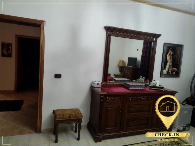 Tirane, jepet me qera apartament 3+1+Aneks+Ballkon Kati 2, 220 m² 730 € (Kodra e Priftit)