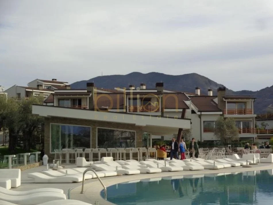 Tirane, jepet me qera 2+1+Ballkon , 125 m² 1.600 € 