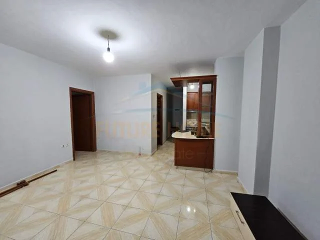 Tirane, shitet apartament 2+1+BLK Kati 1, 88 m² 95.000 Euro (MISTO MAME)