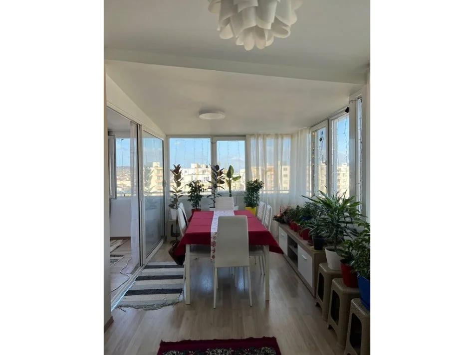 jepet me qera 2+1+Ballkon , 115 m² 600 € (Astir)