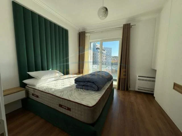 Tirane, shitet apartament 2+1 Kati 4, 109 m² 175.000 Euro (EMERALD CENTER)