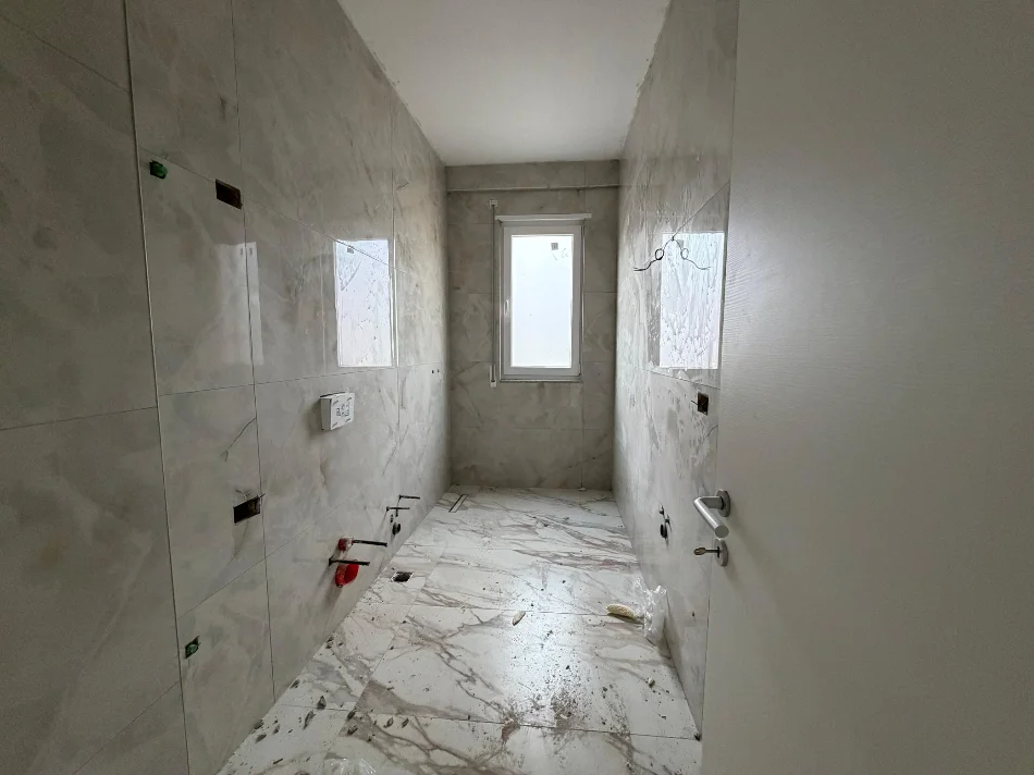 Tirane, shitet apartament 1+1 Kati 3, 68 m² 85.000 € (Me Hipotekë)