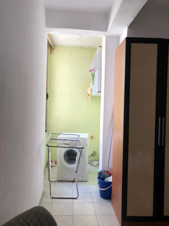 Apartament 1+1 me qira 250 euro