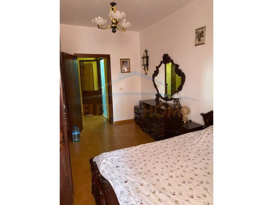 Tirane, jepet me qera 2+1 Kati 5, 102 m² 550 € (Mine Peza)