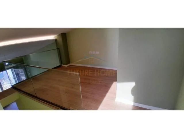 Tirane, shes apartament Duplex Kati 4, 85 m² 190.000 Euro (fresk)