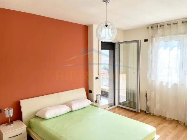Tirane, jepet me qera apartament 1+1 Kati 7, 66 m² 400 Euro (Xhanfize Keko)
