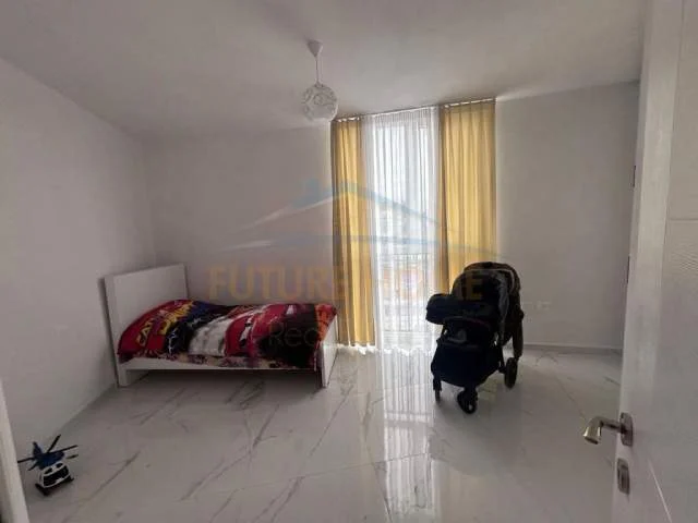 Tirane, jepet me qera apartament 2+1+BLK Kati 6, 100 m² 600 Euro
