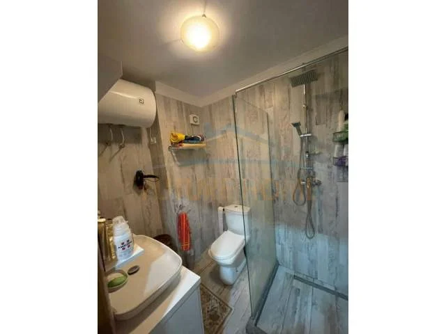 Tirane, jepet me qera apartament 2+1+BLK Kati 17, 140 m² 800 Euro (Sami Frasheri)