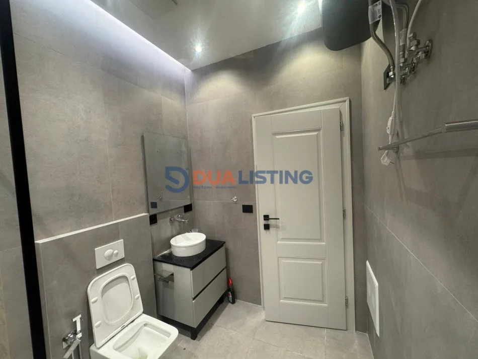 Tirane, jepet me qera apartament 1+1+Ballkon Kati 1, 65 m² 800 € (Kodra e Diellit)