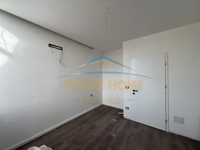 Tirane, apartament 1+1+BLK Kati 8, 84.000 Euro (Unaza e Re)