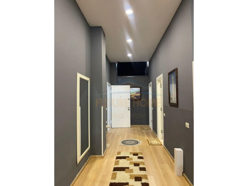Tirane, jepet me qera apartament 1+1+Ballkon Kati 0, 91 m² 500 € (Liqeni i Thate)