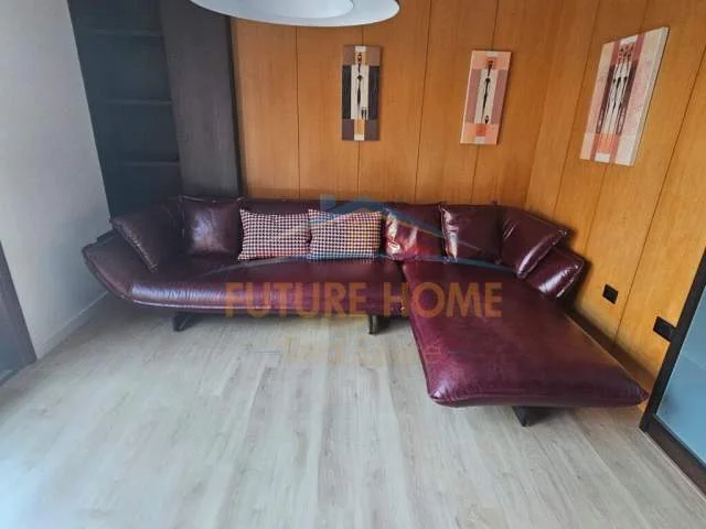 Tirane, shitet apartament 4+1+BLK 1.500.000 Euro (RTSH)