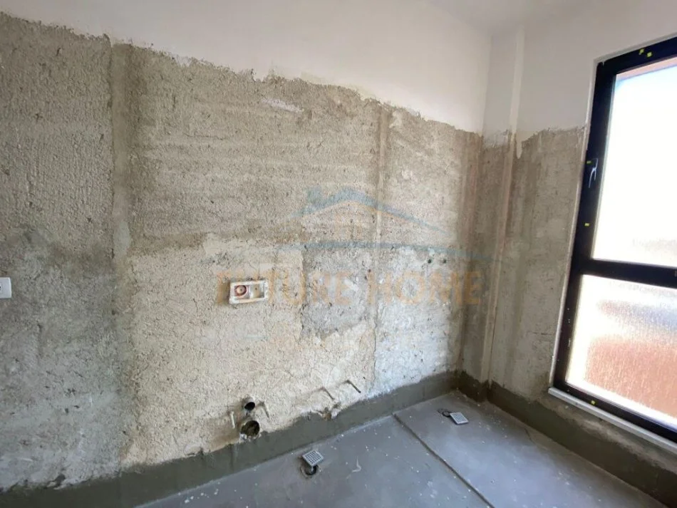 Tirane, shitet apartament Kati 6, 118 m² 130.000 Euro (Pranë Casa Italia.)